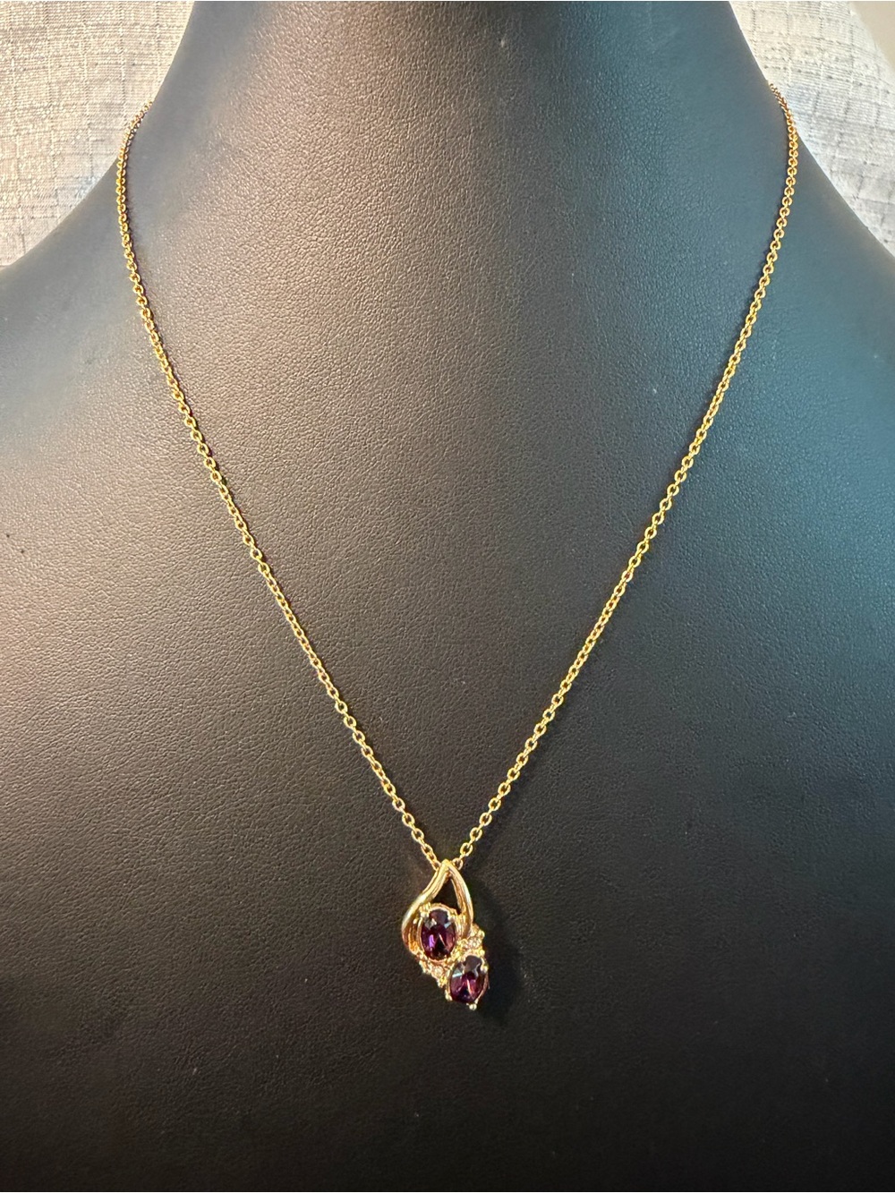 Vintage Gold Filled Necklace with Purple Gemstone Pendant - Women Jewelry